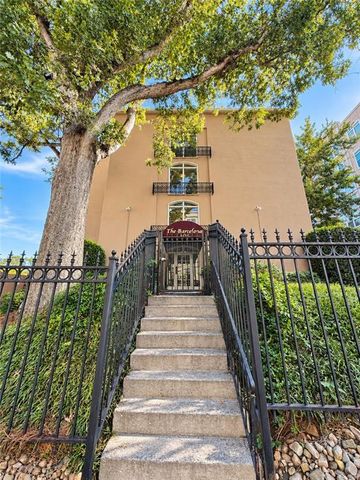 395 Pharr Road NE 103, Atlanta, GA 30305