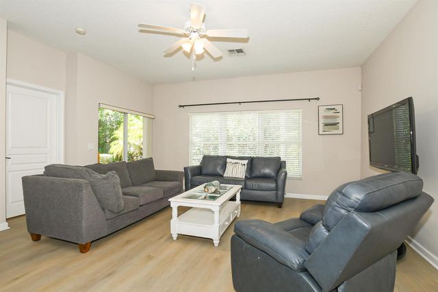 649 NE Bent Paddle Lane, Port St. Lucie, FL 34983