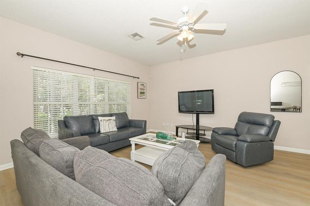 649 NE Bent Paddle Lane, Port St. Lucie, FL 34983