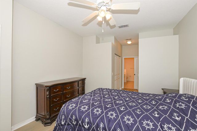 649 NE Bent Paddle Lane, Port St. Lucie, FL 34983