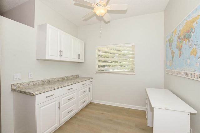 649 NE Bent Paddle Lane, Port St. Lucie, FL 34983