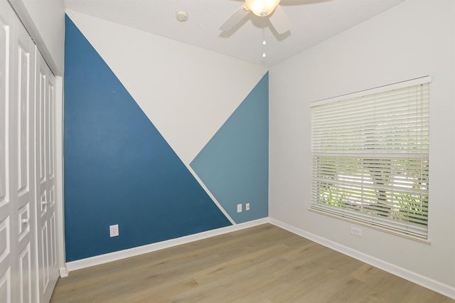 649 NE Bent Paddle Lane, Port St. Lucie, FL 34983