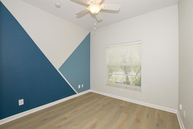649 NE Bent Paddle Lane, Port St. Lucie, FL 34983
