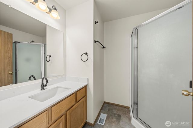 1225 202nd Street Ct E, Spanaway, WA 98387