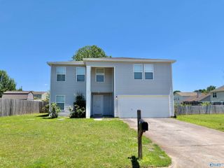 105 Bayside Lane, Toney, AL 35773