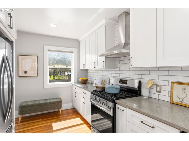 4624 N HUNT St, Portland, OR 97203