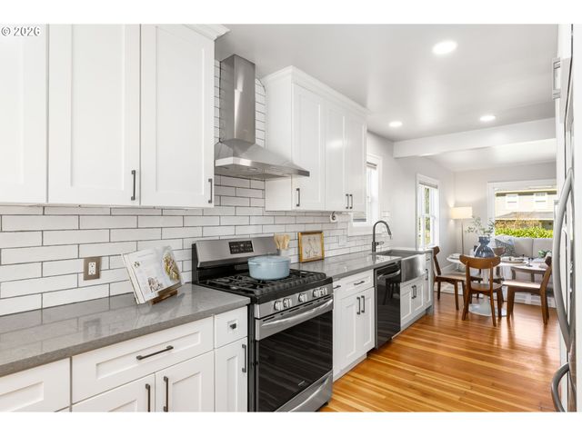 4624 N HUNT St, Portland, OR 97203