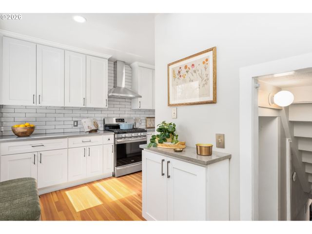 4624 N HUNT St, Portland, OR 97203