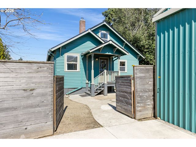 4624 N HUNT St, Portland, OR 97203