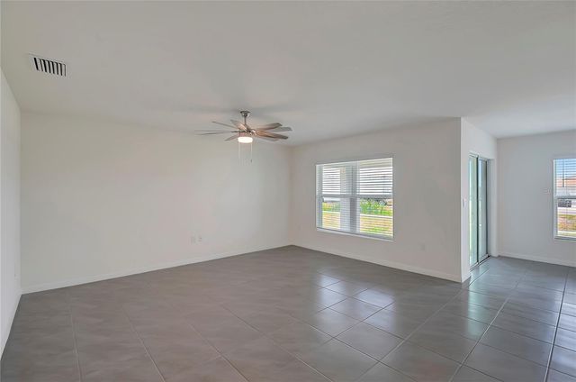 810 ACE OUTLAW AVENUE, Ruskin, FL 33570