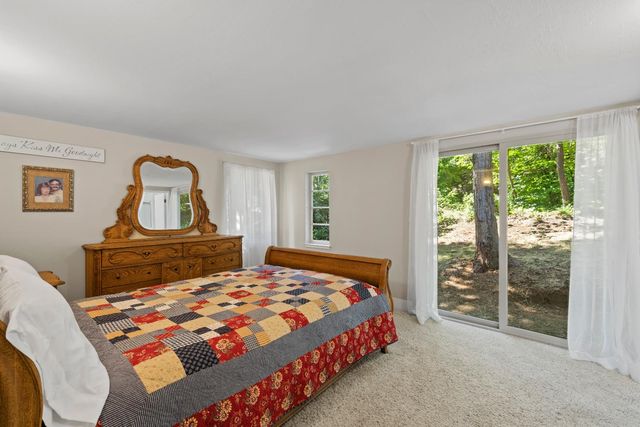 4881 Pony Express Trl, Camino, CA 95709