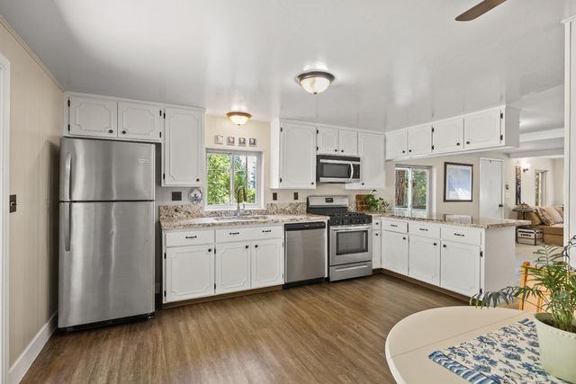 4881 Pony Express Trl, Camino, CA 95709