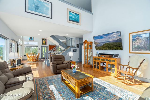 16659 Waller Rd, Bayview, ID 83803