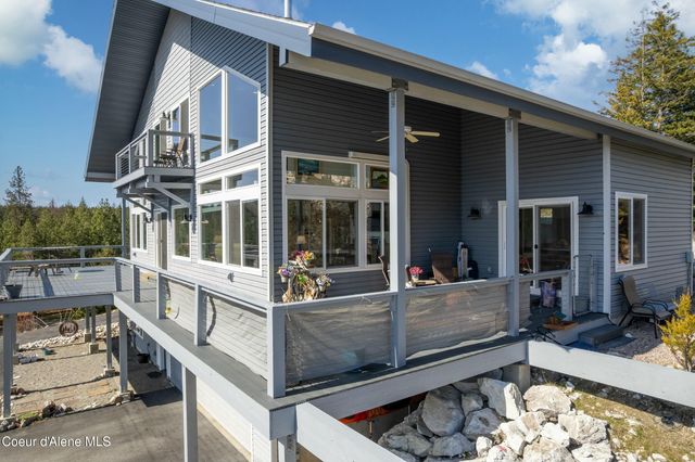 16659 Waller Rd, Bayview, ID 83803