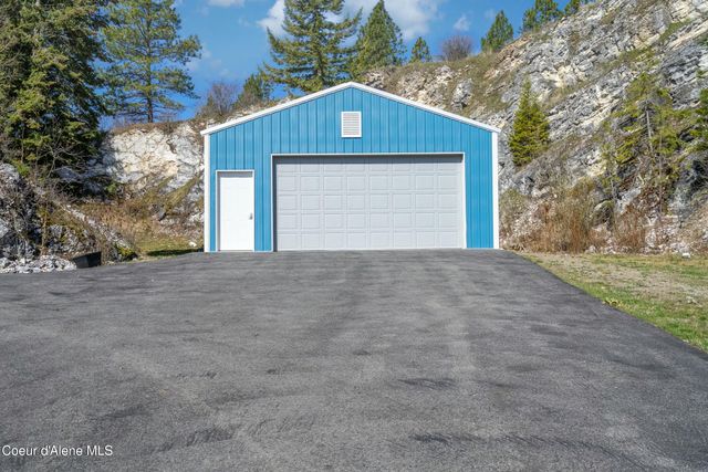 16659 Waller Rd, Bayview, ID 83803