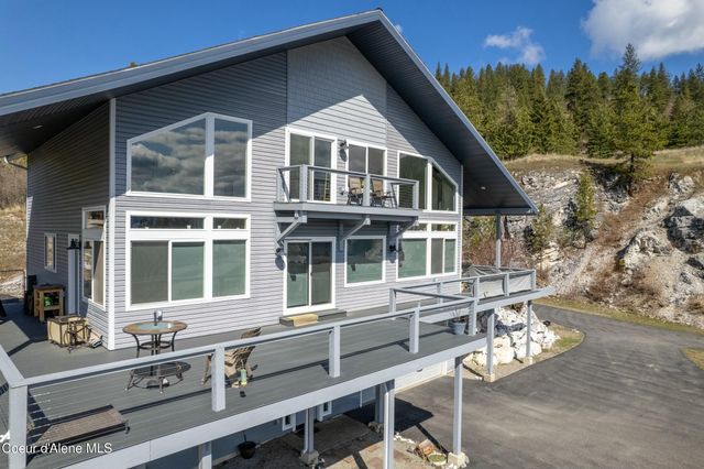16659 Waller Rd, Bayview, ID 83803