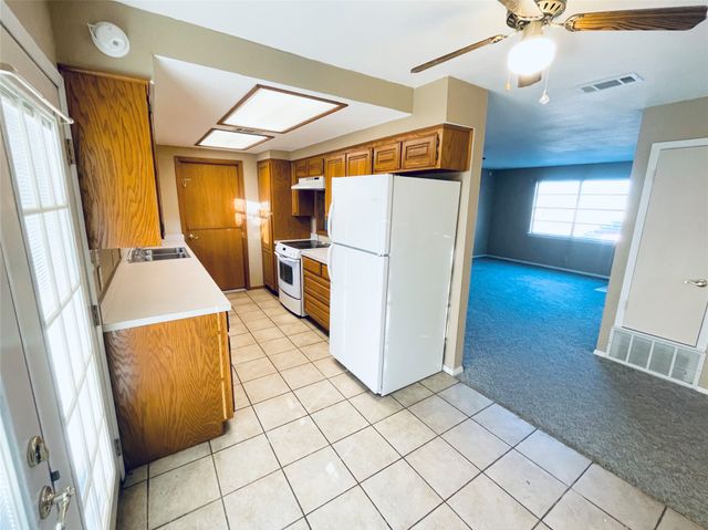 1134 N Seaman Street, Eastland, TX 76448