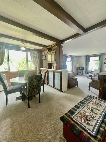 404 W Court Street, Ludington, MI 49431