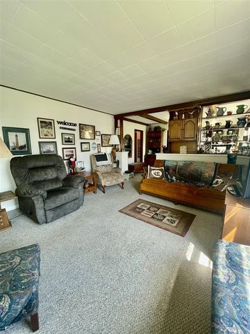 404 W Court Street, Ludington, MI 49431