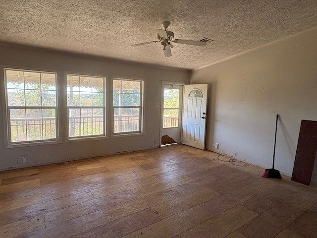 8224 County Road 913, Godley, TX 76044