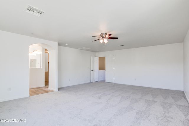 8727 W Denstone Road, Marana, AZ 85653