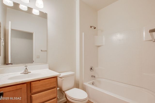 8727 W Denstone Road, Marana, AZ 85653