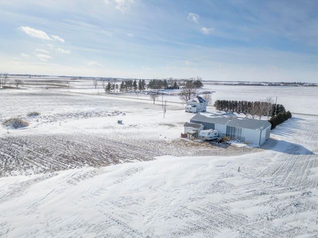 3074 Union Avenue, Sumner, IA 50674