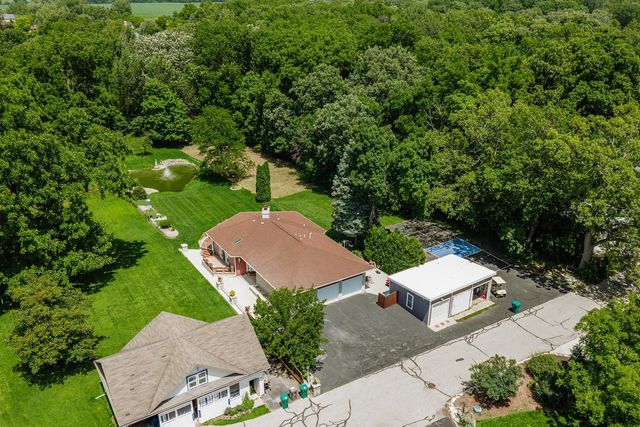 24026 W Oakwood LANE, Kansasville, WI 53139