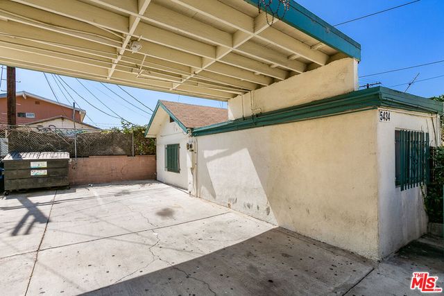 5430 Smiley Drive, Los Angeles, CA 90016