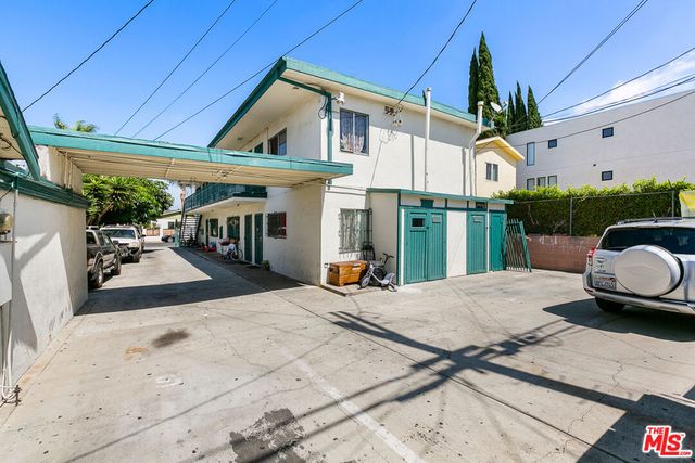 5430 Smiley Drive, Los Angeles, CA 90016