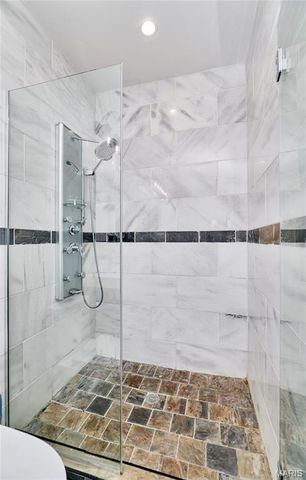 4253 Washington Boulevard C, St Louis, MO 63108