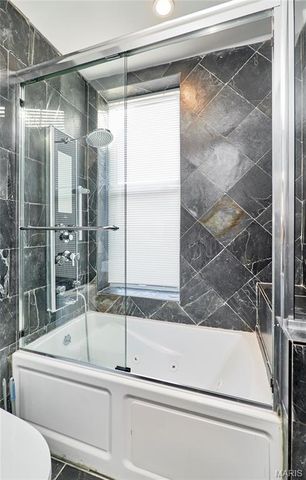 4253 Washington Boulevard C, St Louis, MO 63108