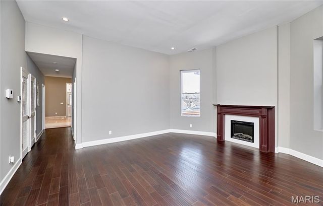 4253 Washington Boulevard C, St Louis, MO 63108