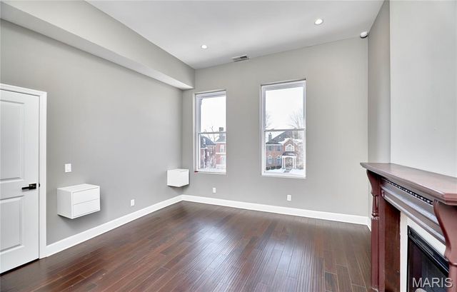 4253 Washington Boulevard C, St Louis, MO 63108