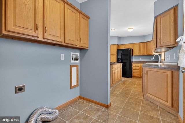 67 LAKEVIEW TER, Hanover, PA 17331