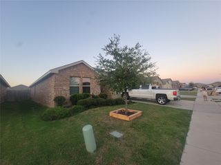 3400 Quiet Valley Road, Fort Worth, TX 76123