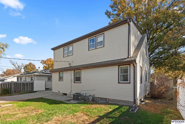 1615 N Madison Street, Fremont, NE 68025