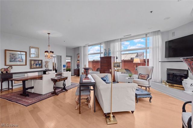 1951 W 25th Street 517, Cleveland, OH 44113