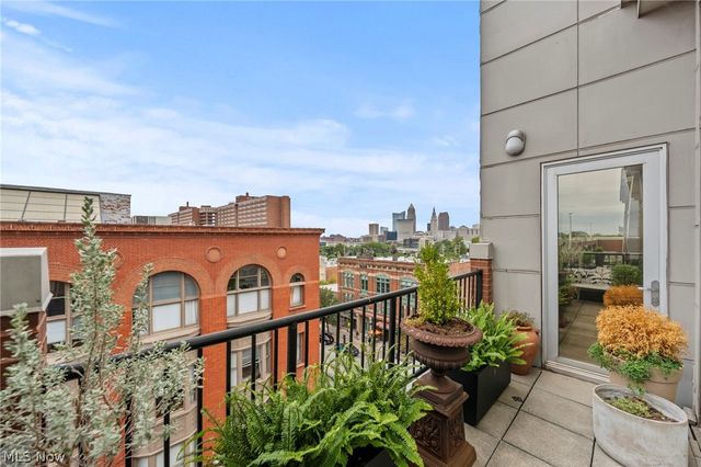 1951 W 25th Street 517, Cleveland, OH 44113