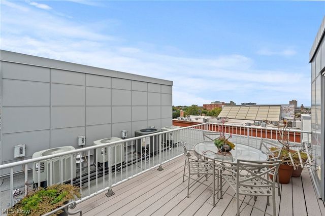 1951 W 25th Street 517, Cleveland, OH 44113