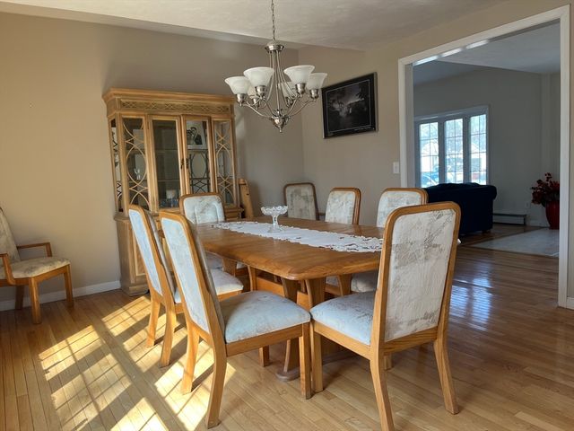 10 George St, Shrewsbury, MA 01545