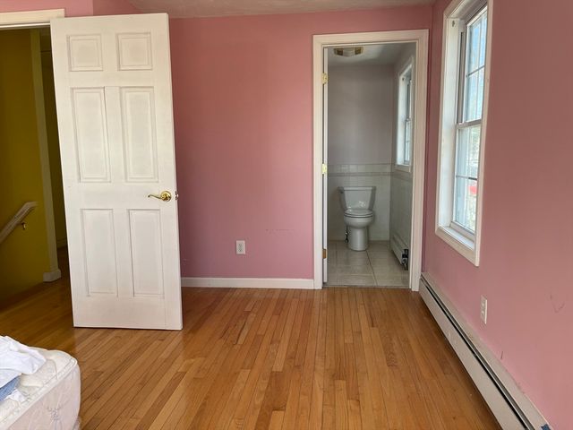 10 George St, Shrewsbury, MA 01545