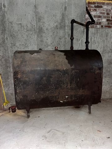 10 George St, Shrewsbury, MA 01545