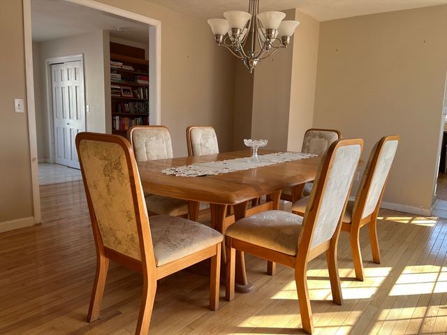 10 George St, Shrewsbury, MA 01545