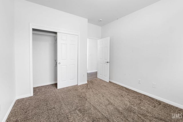 6319 Briolette Street, Bakersfield, CA 93313