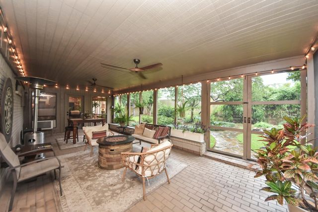 5911 Lookout Mountain Drive, Houston, TX 77069