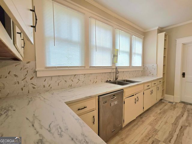 404 W Gordon Street, Thomaston, GA 30286