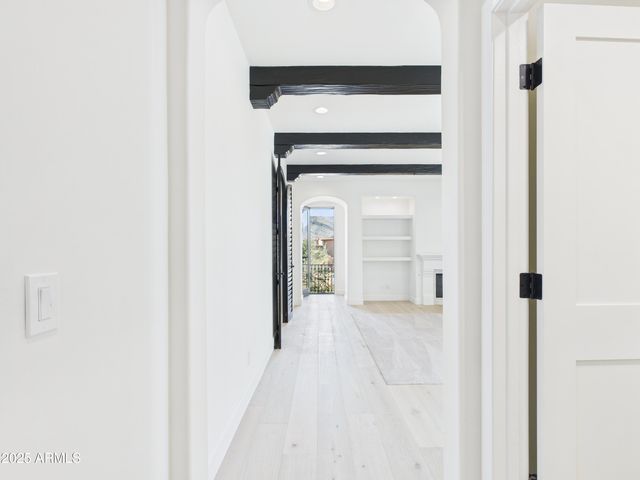 20704 N 90TH Place 1015, Scottsdale, AZ 85255