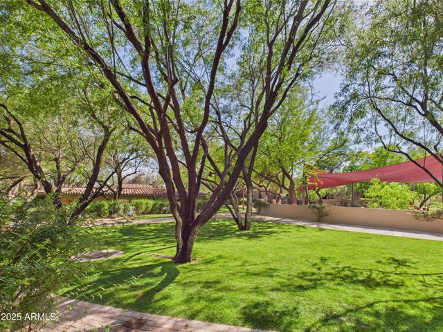 20704 N 90TH Place 1015, Scottsdale, AZ 85255