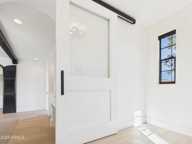 20704 N 90TH Place 1015, Scottsdale, AZ 85255